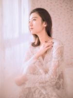 气质美女摄影写真 梦幻气息扑面而来